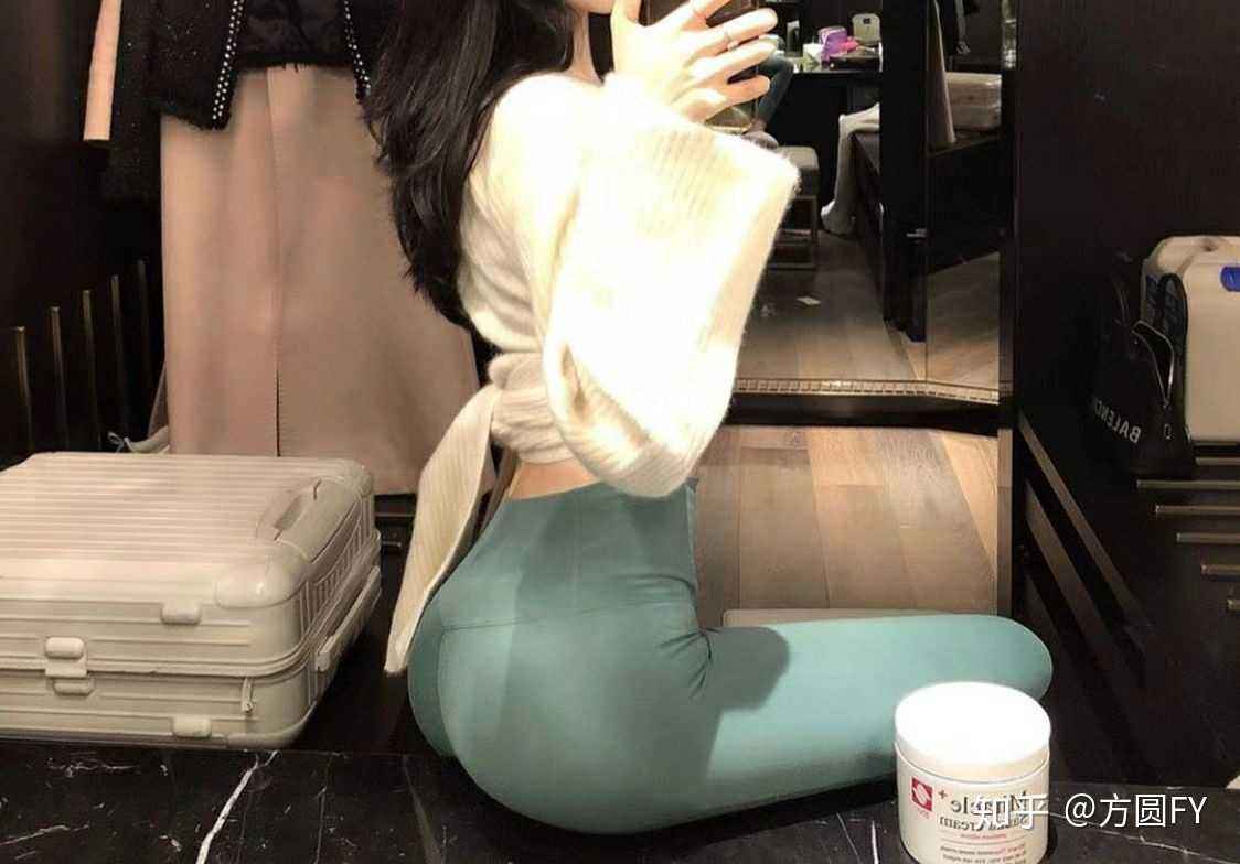 小汽车的侦探梦